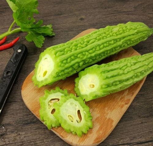 咳嗽可以吃咸瓜吗,咸瓜是良药还是禁忌？揭秘咸瓜对咳嗽的影响